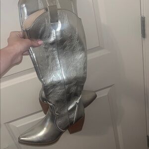 Dream Pairs metallic Boots